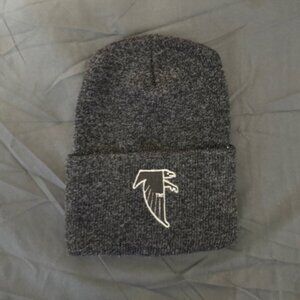 USED Men or Woman Atlanta Falcons NFL Football Black and White Beanie